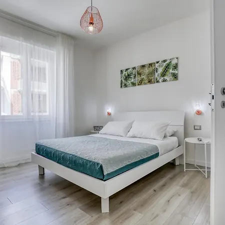 Interzastrada Bed & Breakfast Civitavecchia