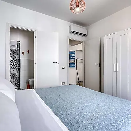 Interzastrada Bed & Breakfast Civitavecchia